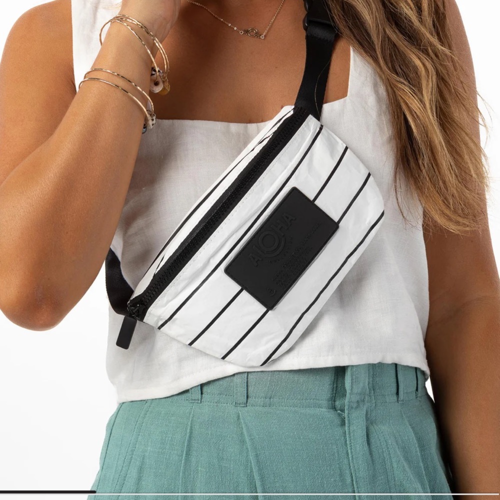 Aloha Collection mini hip pack